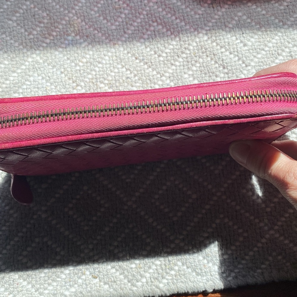 Bottega Veneta  zip around wallet - pink - Picture 3 of 16